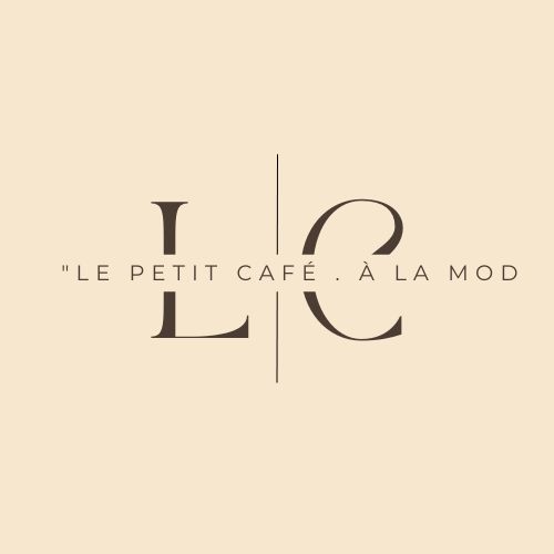 LE Petit Cafe